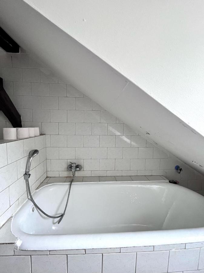 Loft Apartment Close To Metro Palmovka Prága Kültér fotó